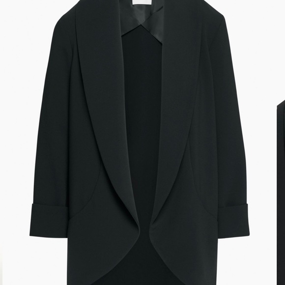 Aritzia Blazer - Picture 2 of 2